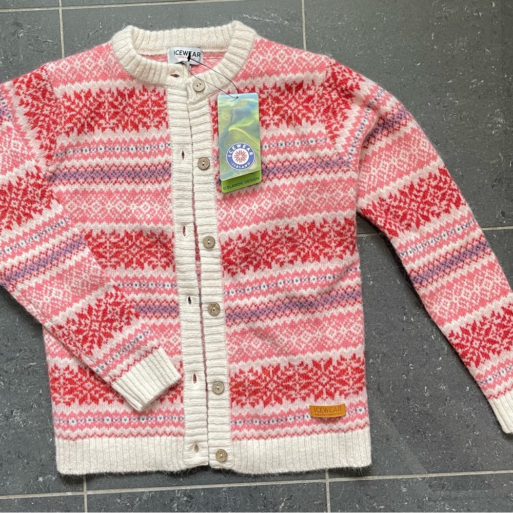 Icewear kids size 9-10 wool sweater NWT